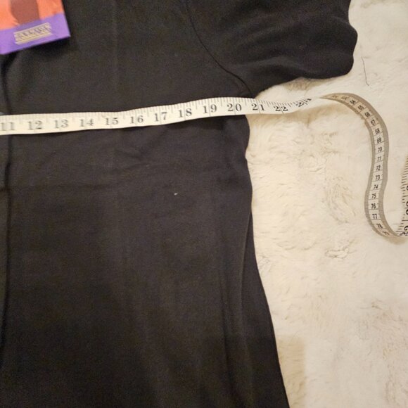 Fashion Formulas Black Blouse - Picture 4 of 5